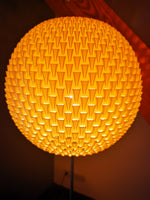 Lade das Bild in den Galerie-Viewer, Design Standleuchte Stehleuchte Kugelleuchte Bio Lampe
