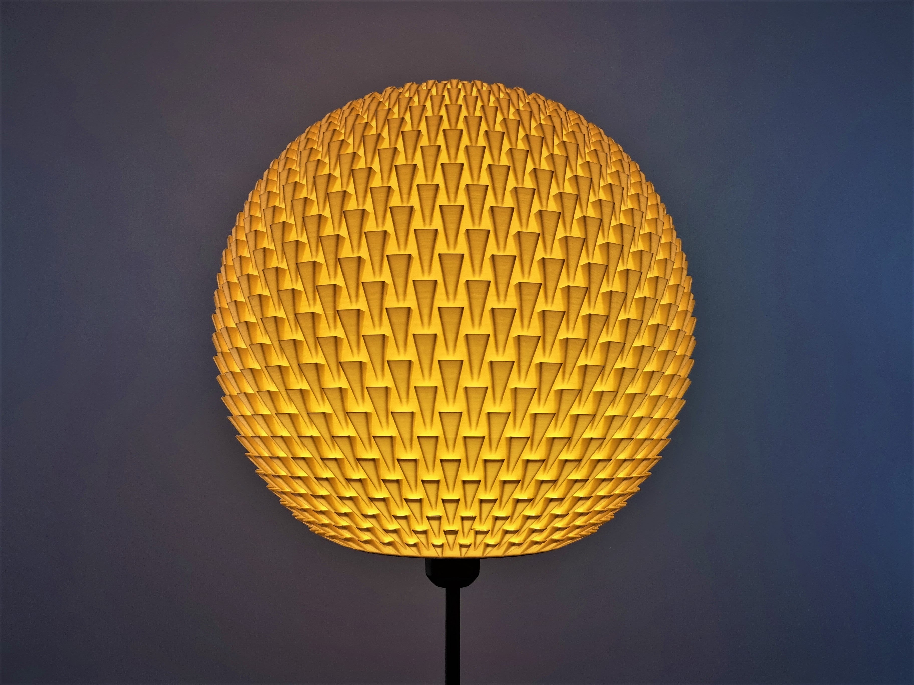 Design, Designleuchte, Designlampe, Hängeleuchte, Pendelleuchte, Trend, Lifestyle, Pendant Lamp, Licht, Leuchte, Lampe, schönes licht, leuchte, schönes zuhause, , schöner wohnen, standleuchte, schöne standleuchte, edle leuchte, stehleuchte, interieur design, licht und schatten, led leuchte, smartes licht, led, schönes licht